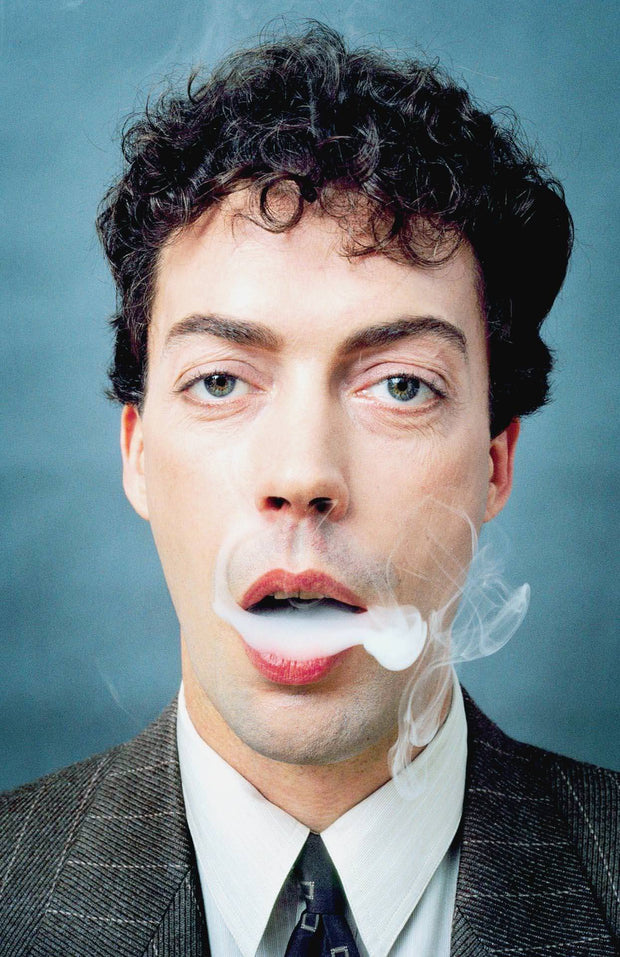 Tim Curry signed Publicity Photo (8x10)